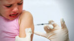 STIKO gibt plötzlich doch allgemeine Impfempfehlung für Kinder – Virologe: Was ist da gelaufen?