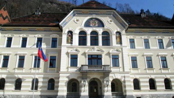 Liechtenstein Strafgerichtshof erklärt 2GVerordnung als verfassungswidrig