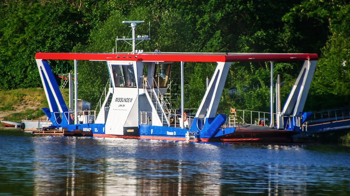 Immer Ärger mit der Solar-Fähre: Millionengrab auf der Schlei